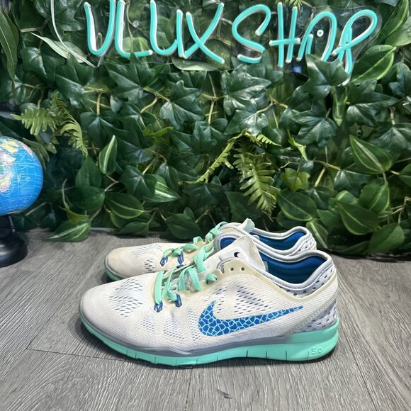 Nike Womens Free TR Fit 5 Running Shoes Comfort Sneakers White Teal Blue Size 7 - Picture 4 of 10
